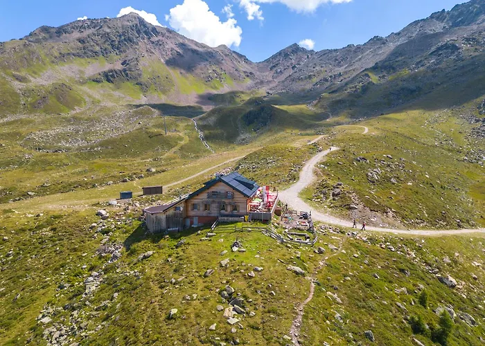 Stilvolles, Lichtdurchflutetes Luxus-Appartement In Der Residenz Silvretta - Inklusive Silvretta Card Premium